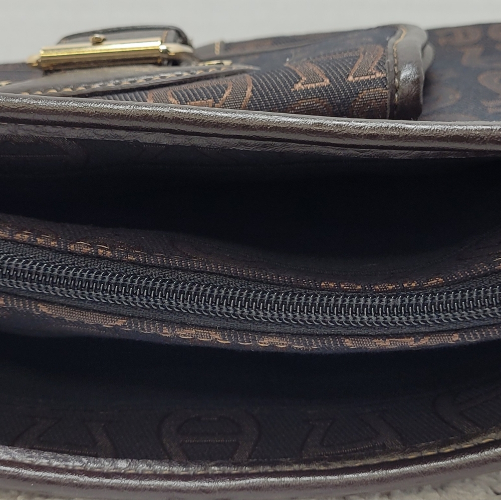 ETIENNE AIGNER BROWN PURSE EUC - Picture 7 of 13